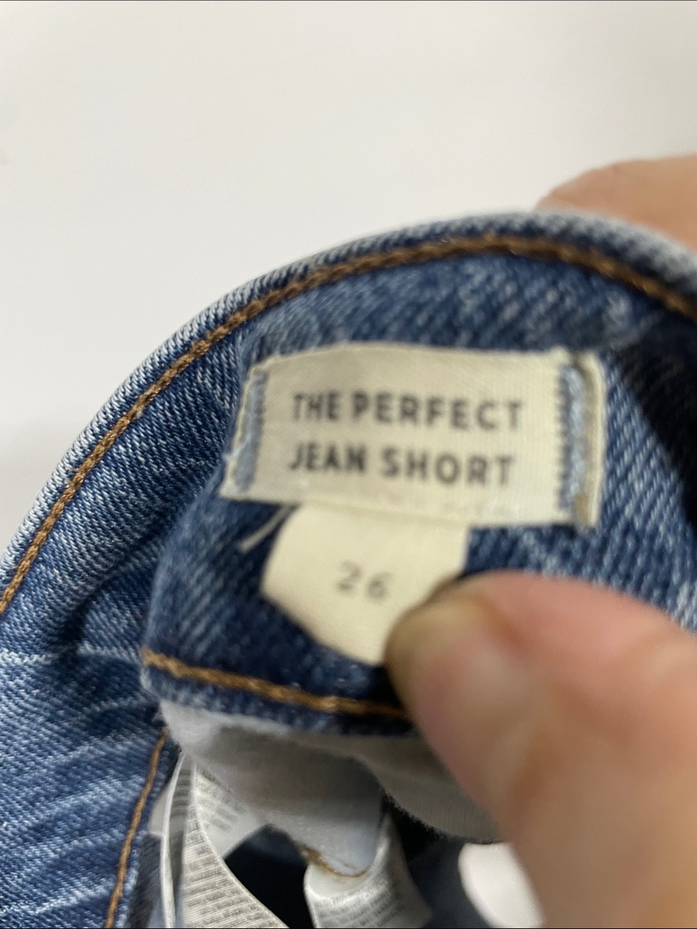 Madewell Mid Wash High-Rise Frayed Hem Denim Shorts - Picture 4 of 4